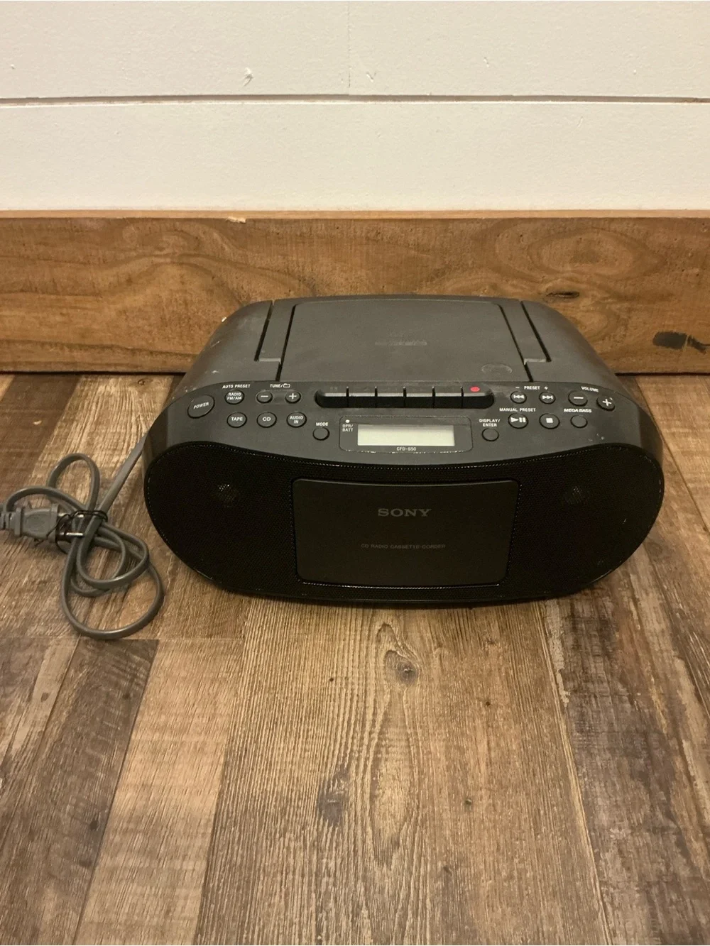Sony CFD-S50 CD Radio Cassette Player Tested Working Cord Included Mega Bass